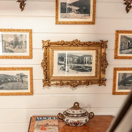 Maison De Montagne フロリナ